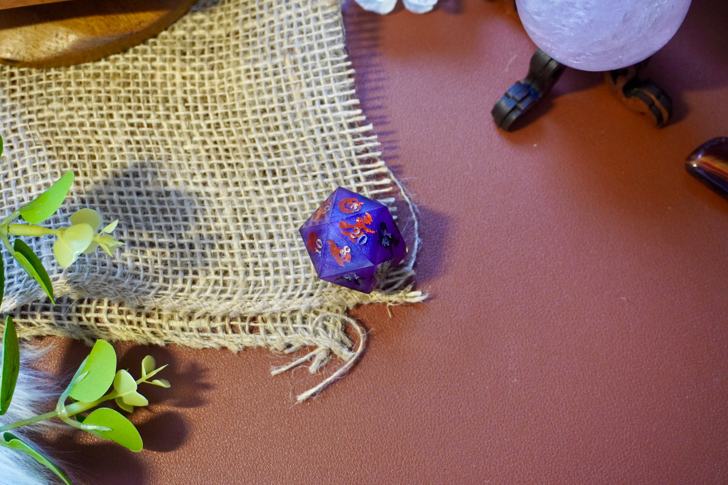 Hollow end D20 chunk