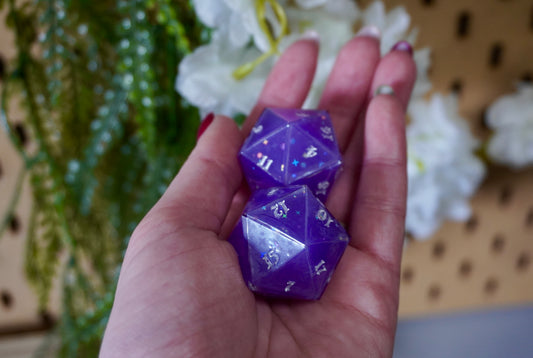 Purple starry knight D20 chunk