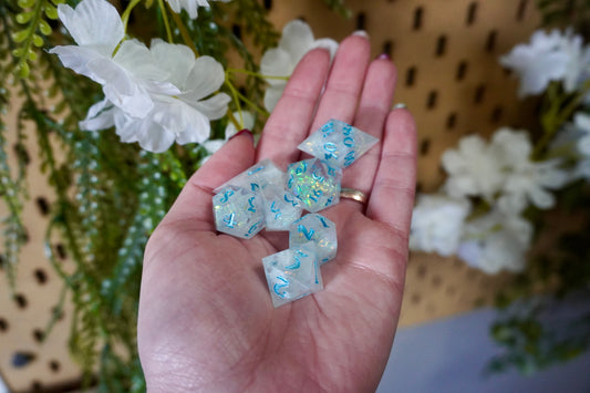 Ice maiden dice set