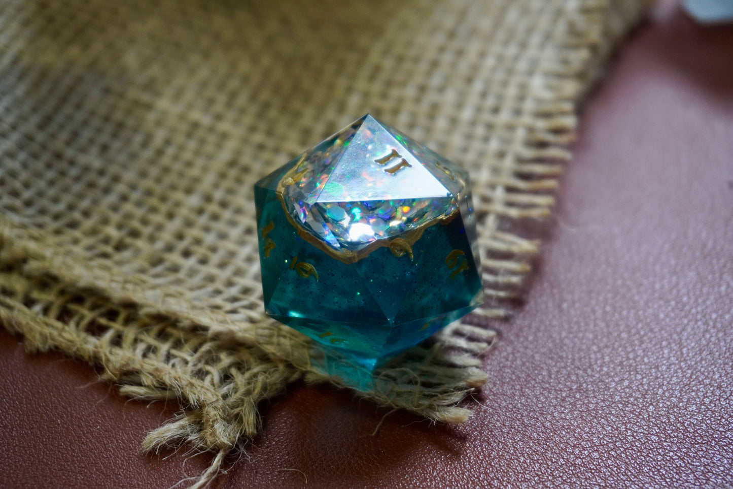 Disco in the ocean geode D20 chunk