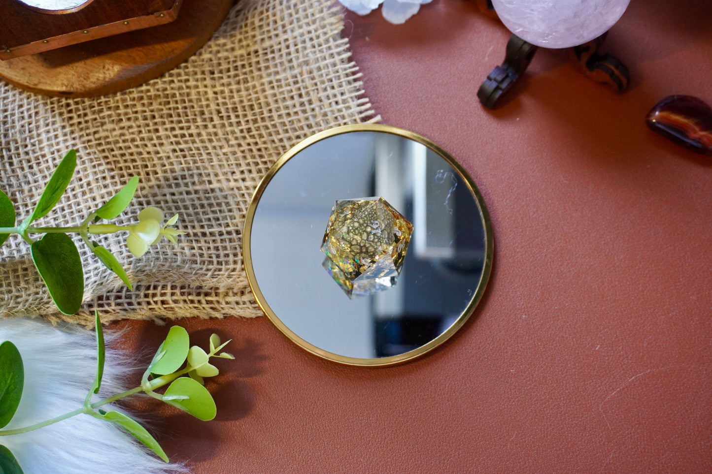 Dragons gold, green gold D20 chunk