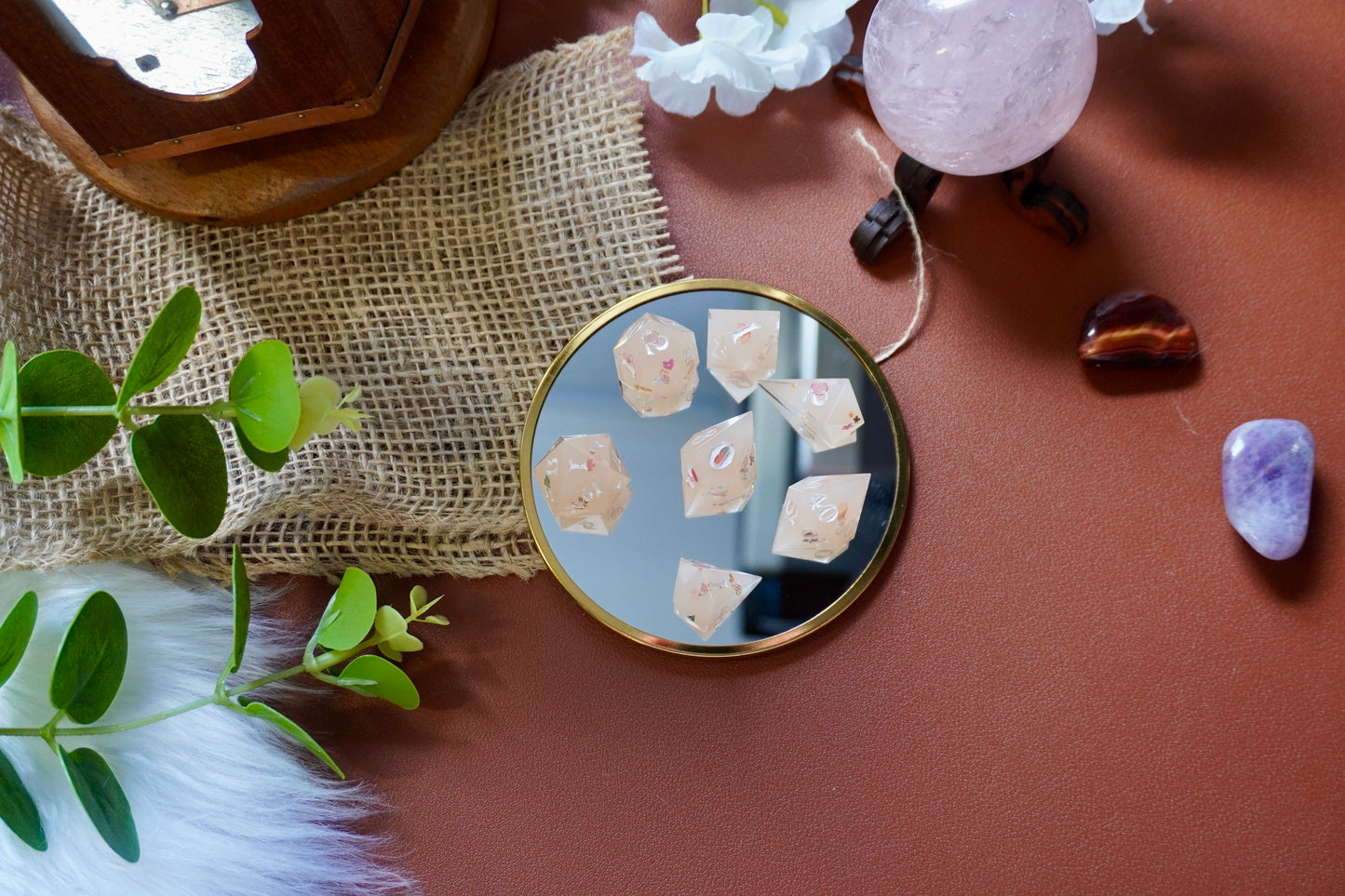 Peachy dream dice set