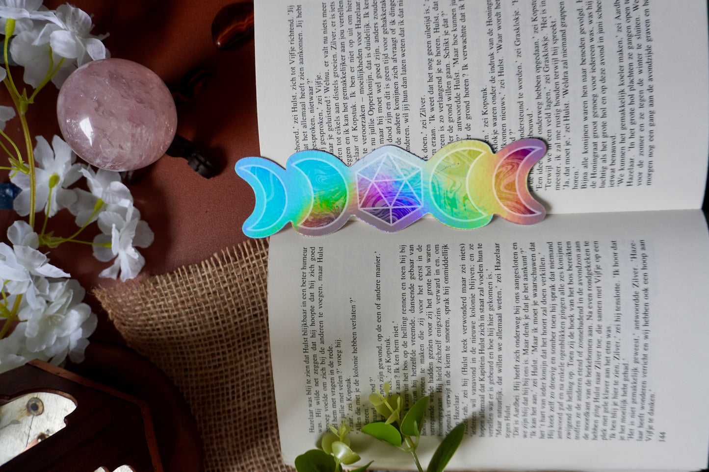 Moon vases book mark