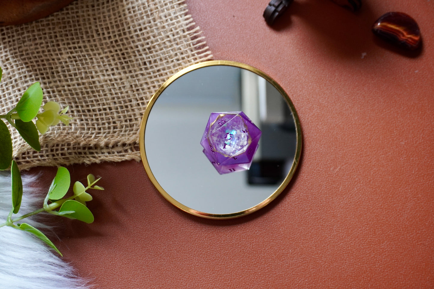 Geode dark pin D20 chunk